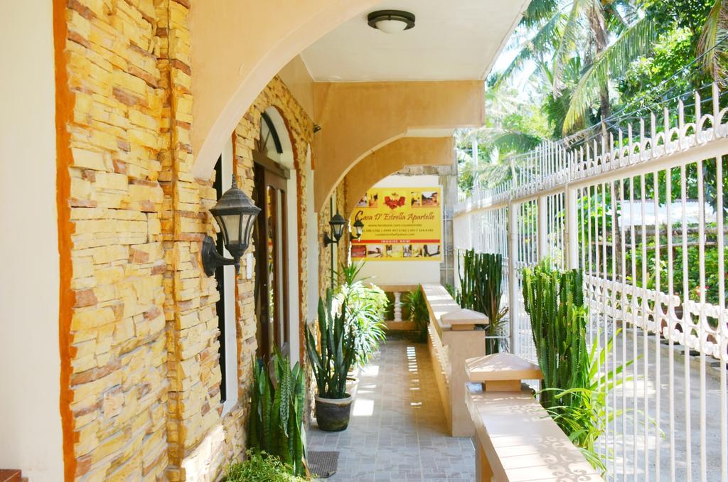 Casa D' Estrella Apartelle Balabag  Esterno foto