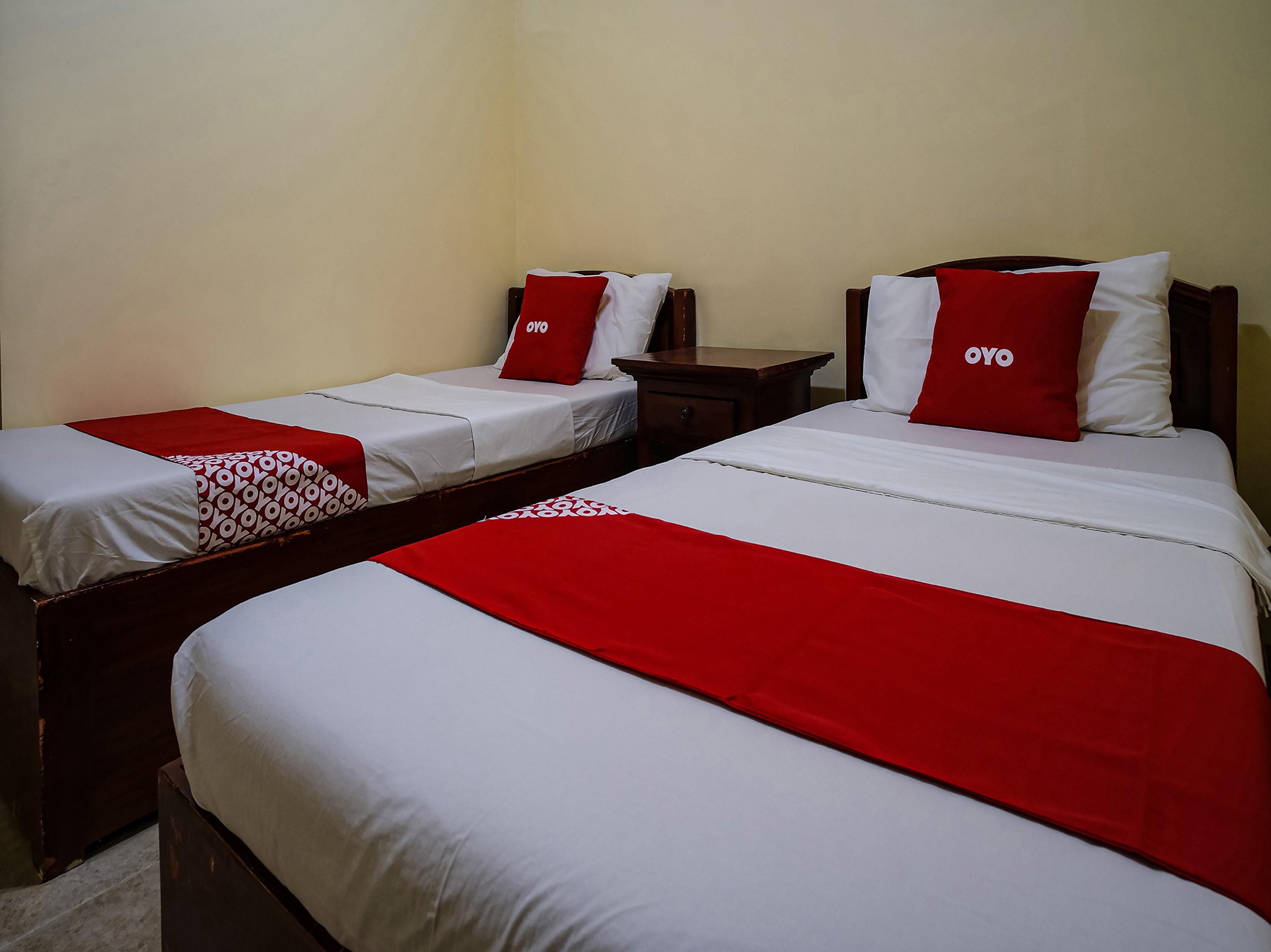Casa D' Estrella Apartelle Balabag  Esterno foto