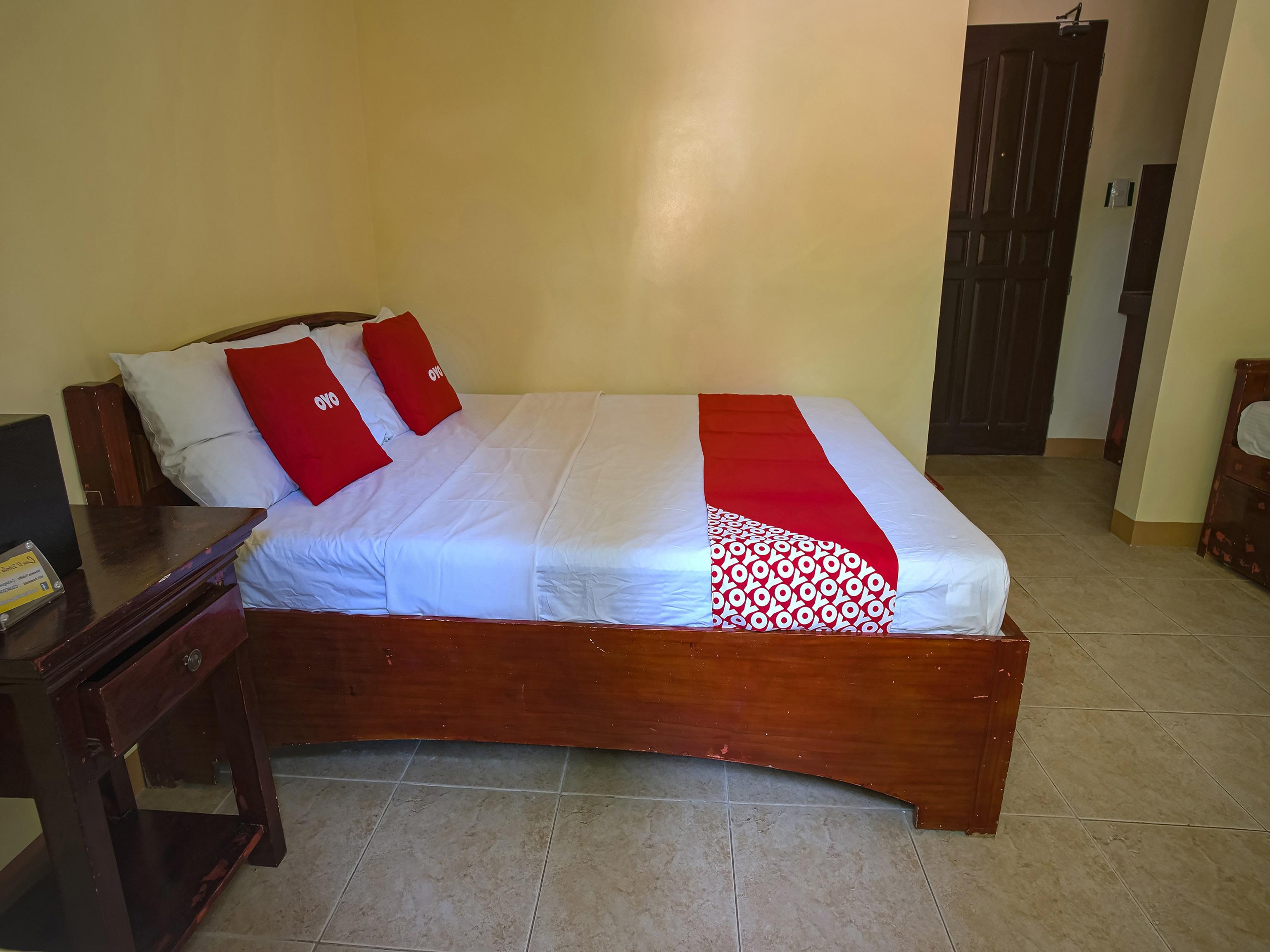 Casa D' Estrella Apartelle Balabag  Esterno foto