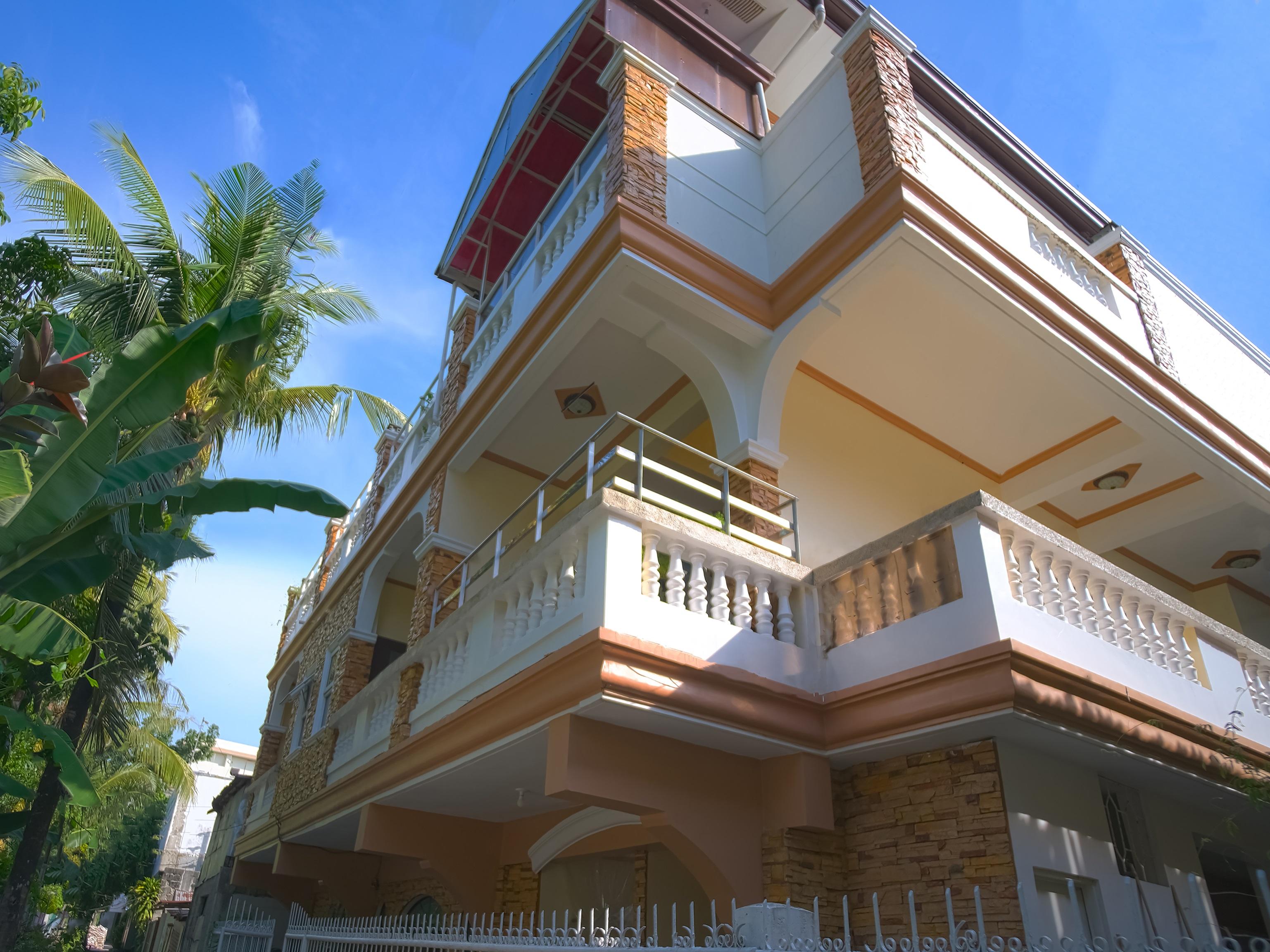 Casa D' Estrella Apartelle Balabag  Esterno foto