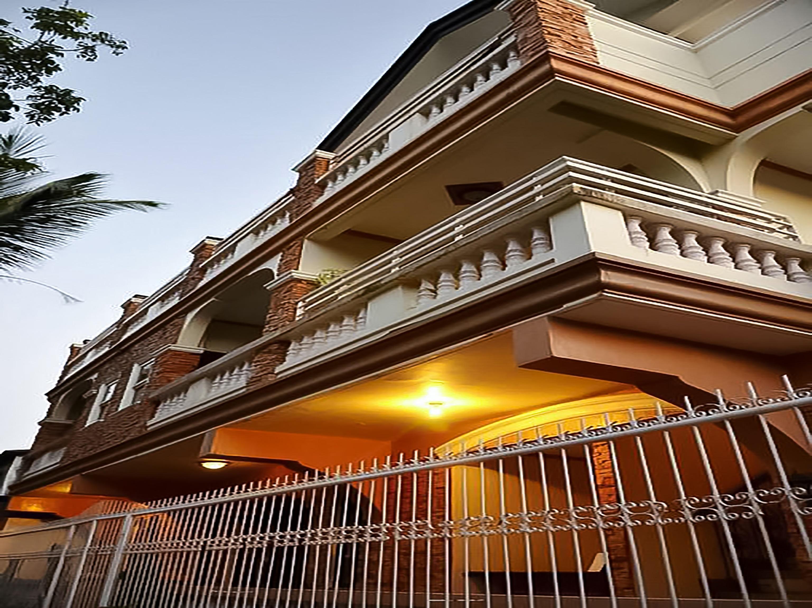Casa D' Estrella Apartelle Balabag  Esterno foto